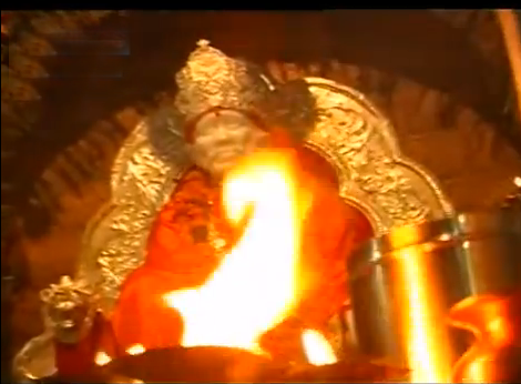 the lyrics of Kakad Aarti performed to wake up Baba early in the morning, Kakad Aarti in short the meaning of Aarti